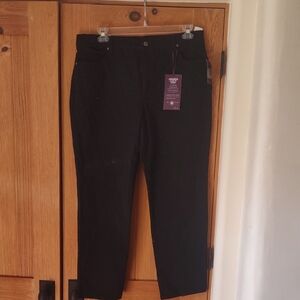 Gloria Vanderbilt Black Jeans